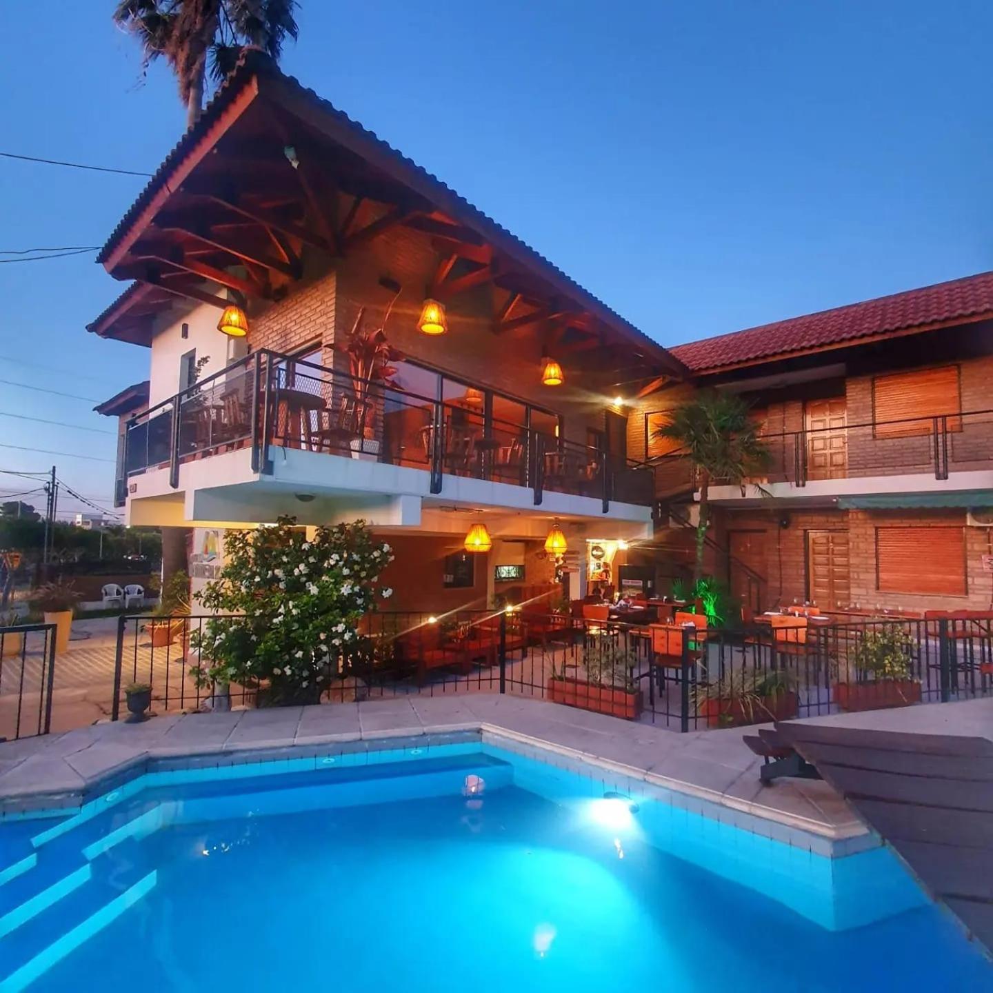 Hotel Carlos Paz Villa Carlos Paz Zewnętrze zdjęcie