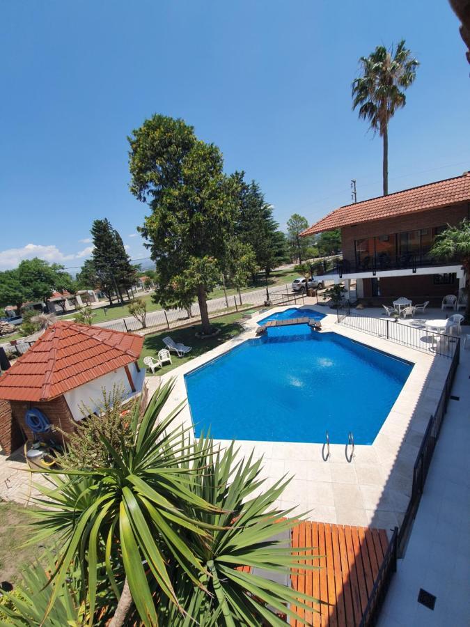 Hotel Carlos Paz Villa Carlos Paz Zewnętrze zdjęcie