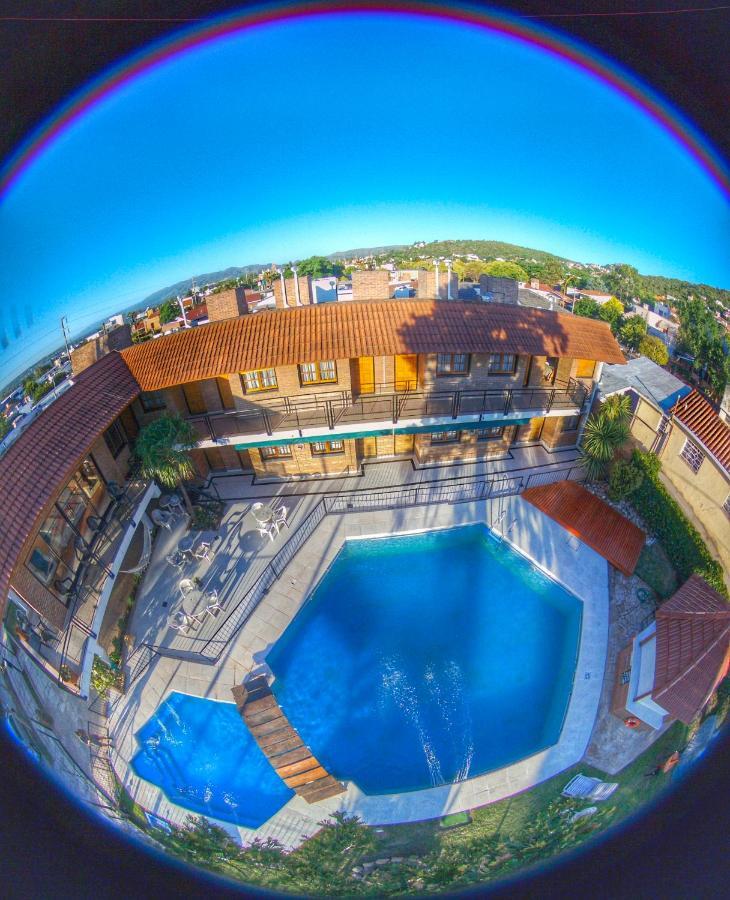Hotel Carlos Paz Villa Carlos Paz Zewnętrze zdjęcie